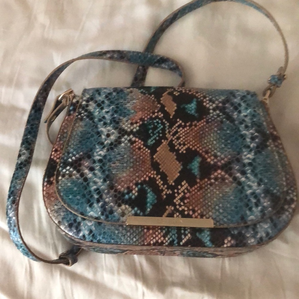 Brahmin Small Nadine Ocean Lilyana